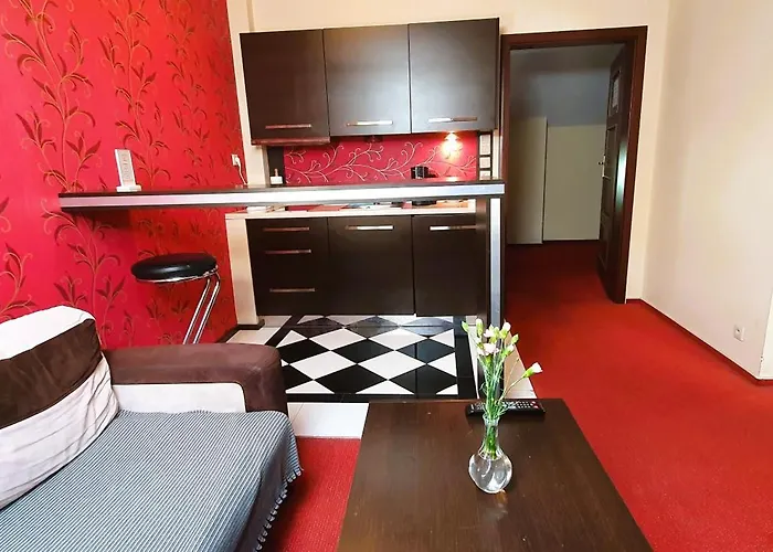 Euphoria Apartment *